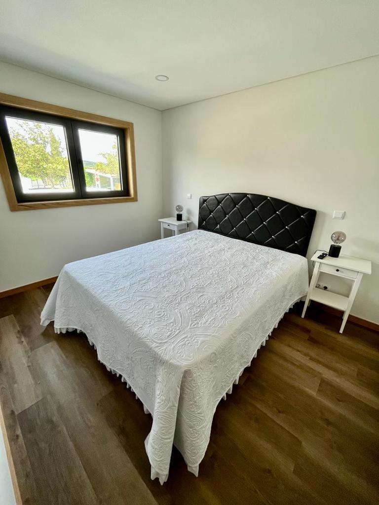 Casa Das Varzielas Mondim de Basto Bagian luar foto